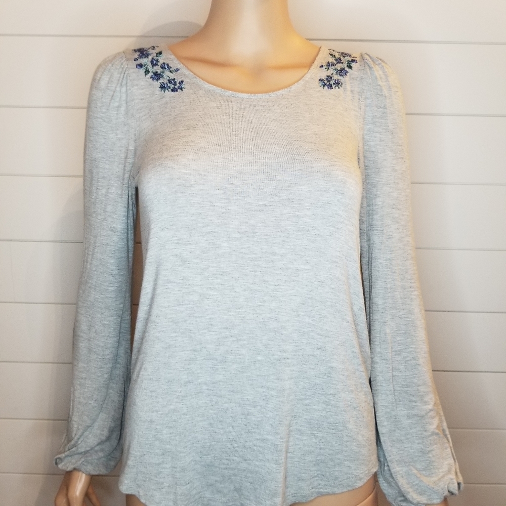 American Eagle | Floral Embroidery
